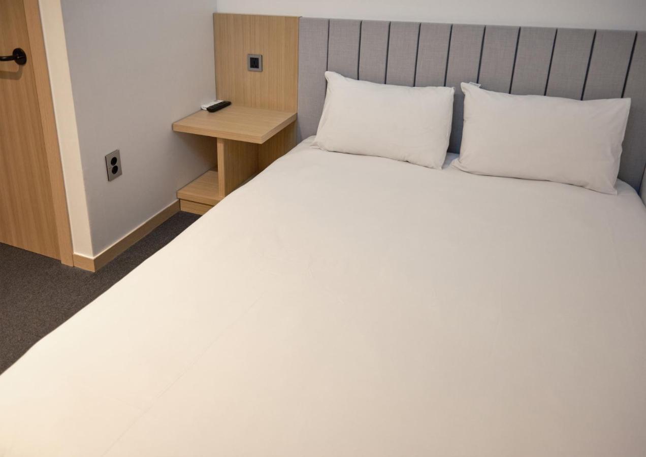 Uh Suite The Seul Exterior foto