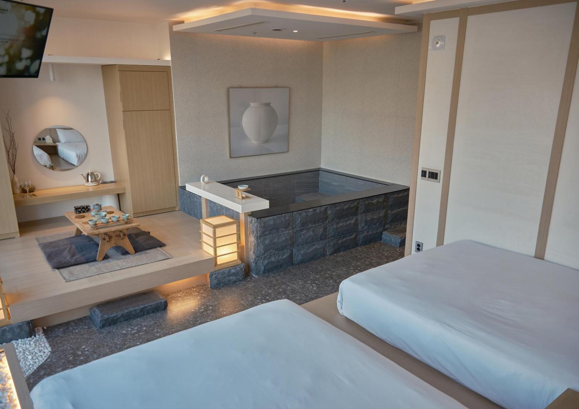 Uh Suite The Seul Exterior foto